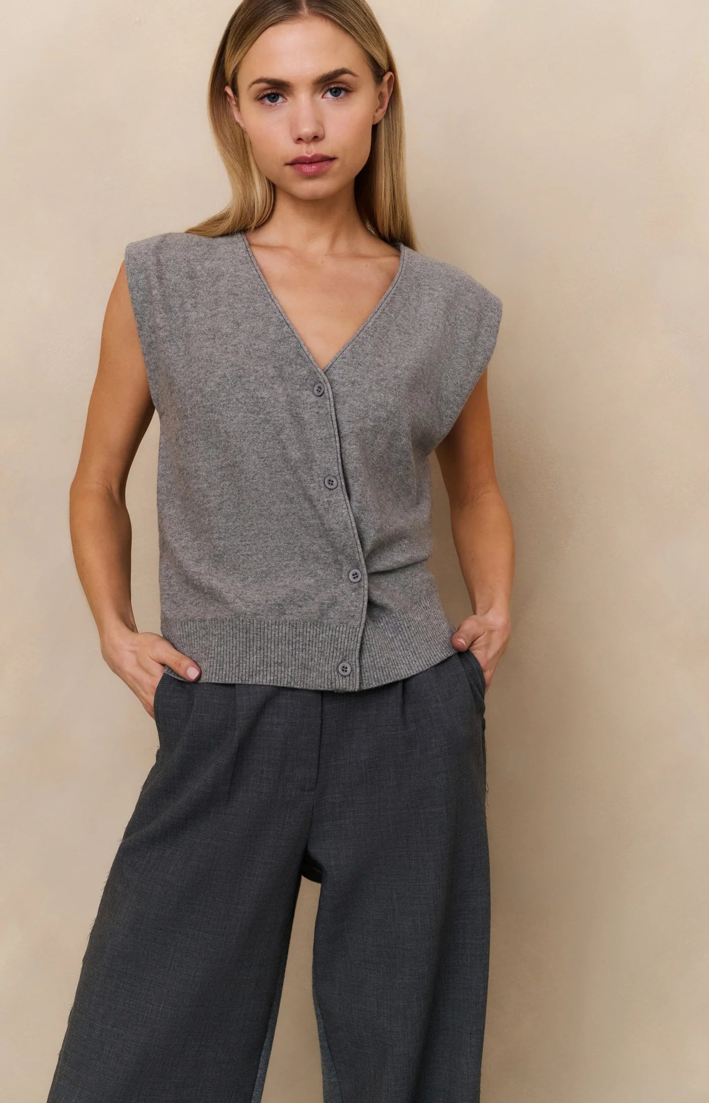 Yaya Knitted Vest in Grey Melange