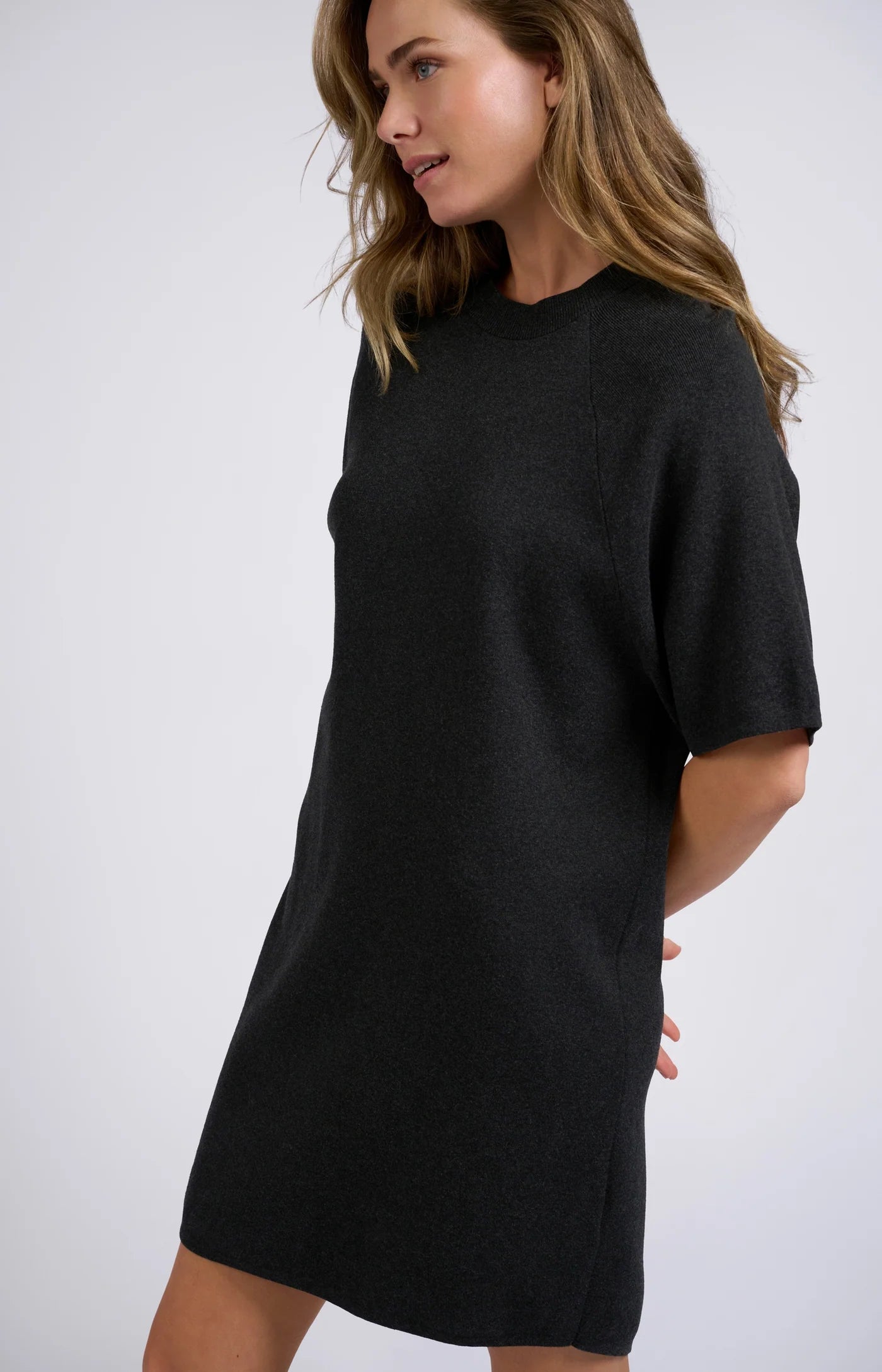 Knitted T-Shirt Dress in Antracite Melange