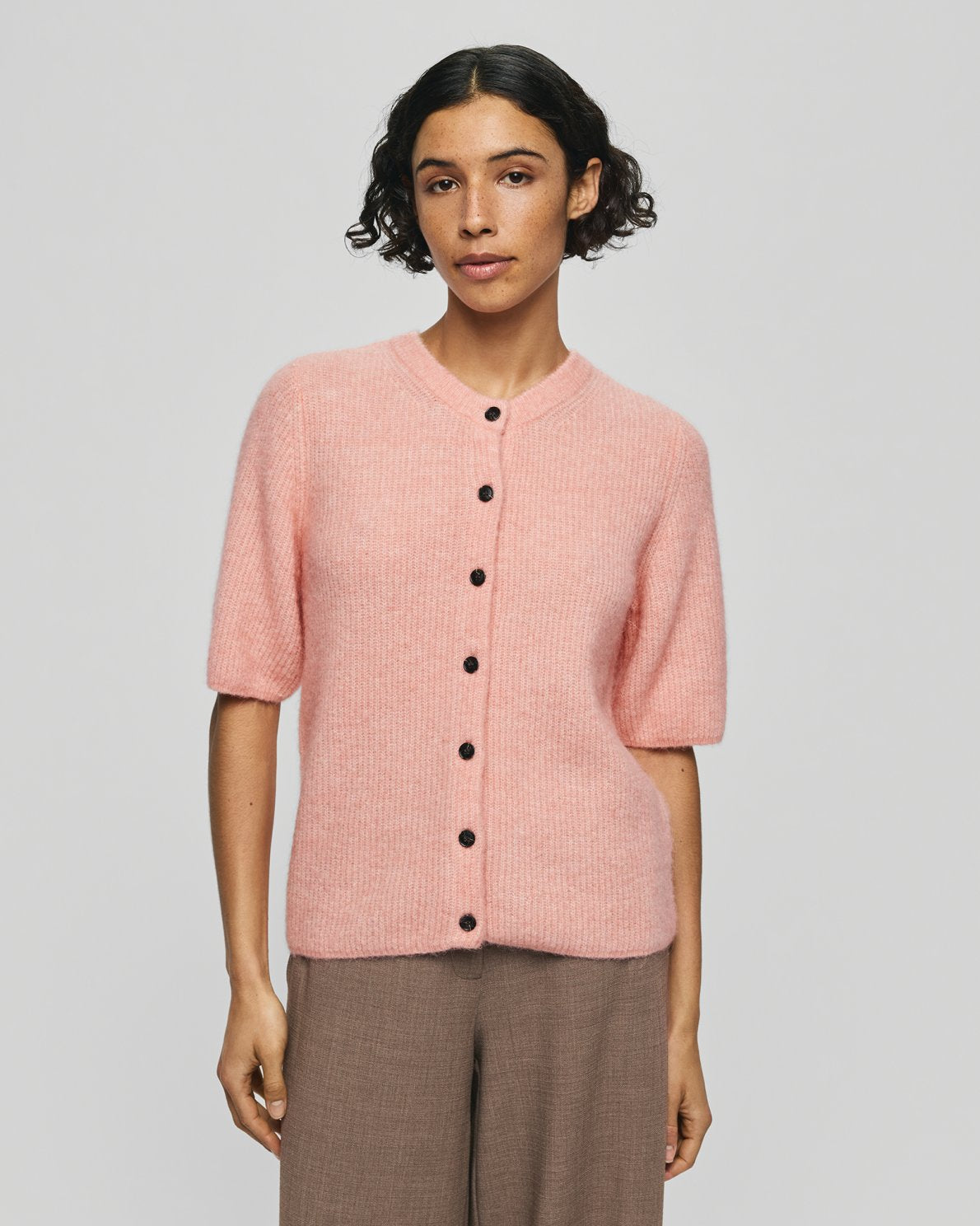 Moss Copenhagen Jinie Hope Cardigan in Peach