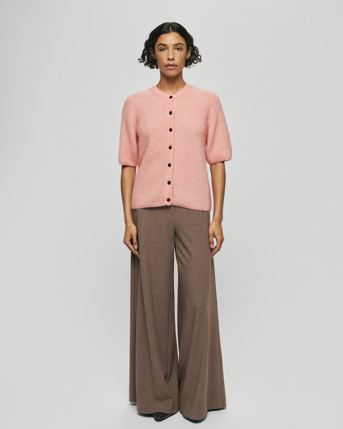 Moss Copenhagen Jinie Hope Cardigan in Peach