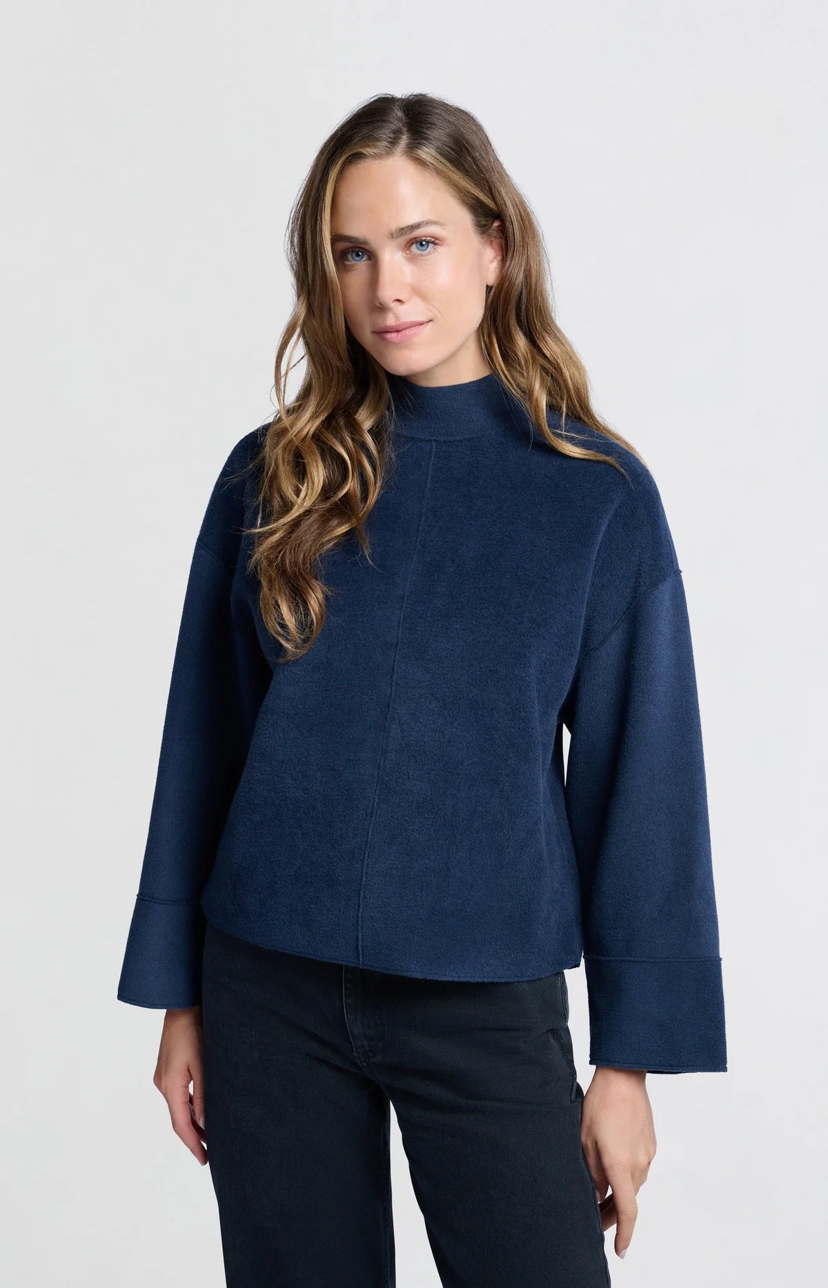 Oversized Sweater in Outer space Blue