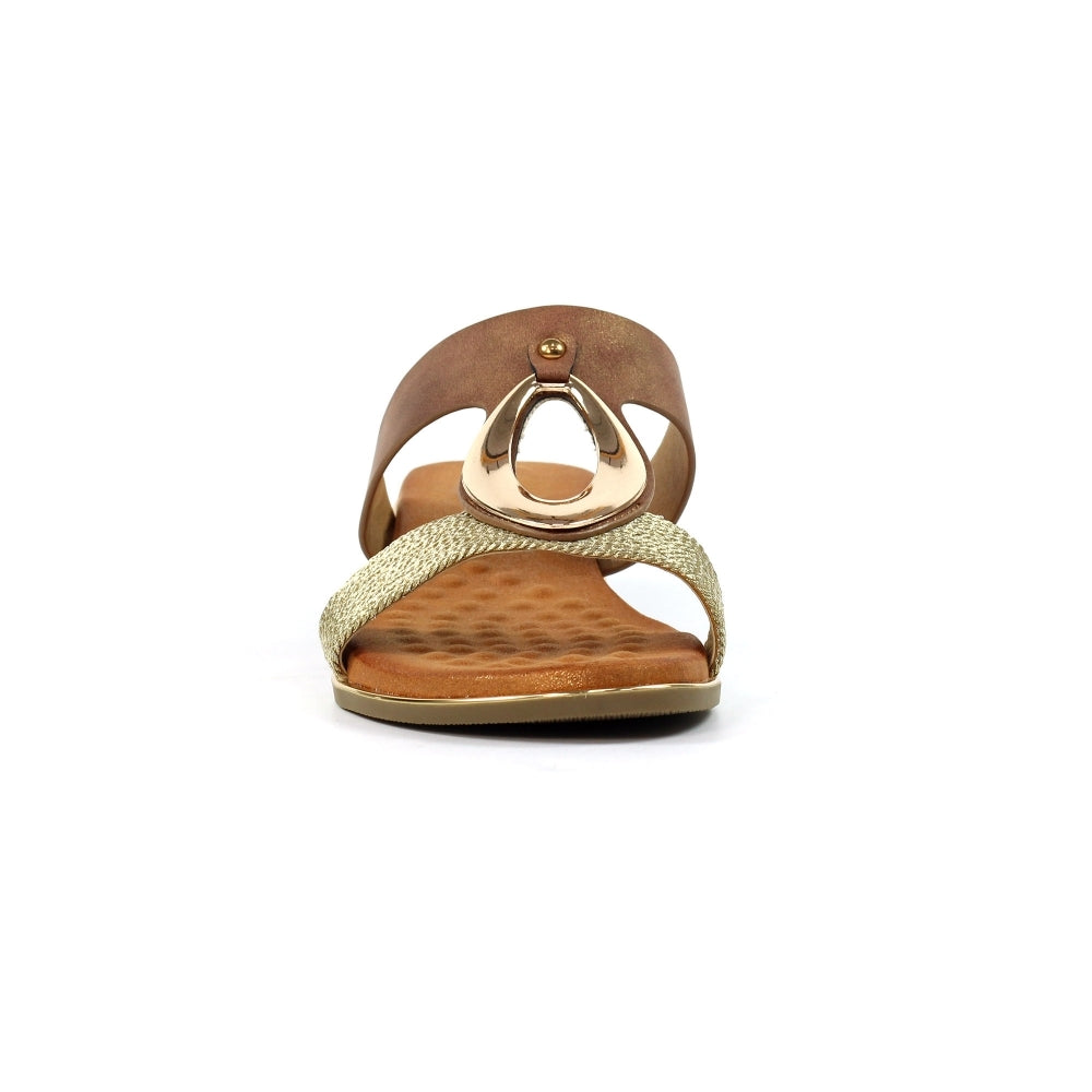 Porto Wedge Sandal in Brown