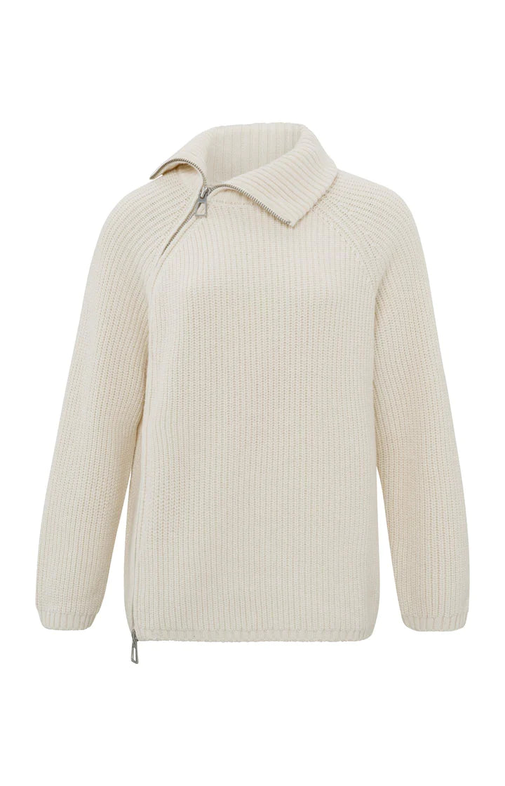 YAYA Ribbed Turtleneck Sweater in Off White