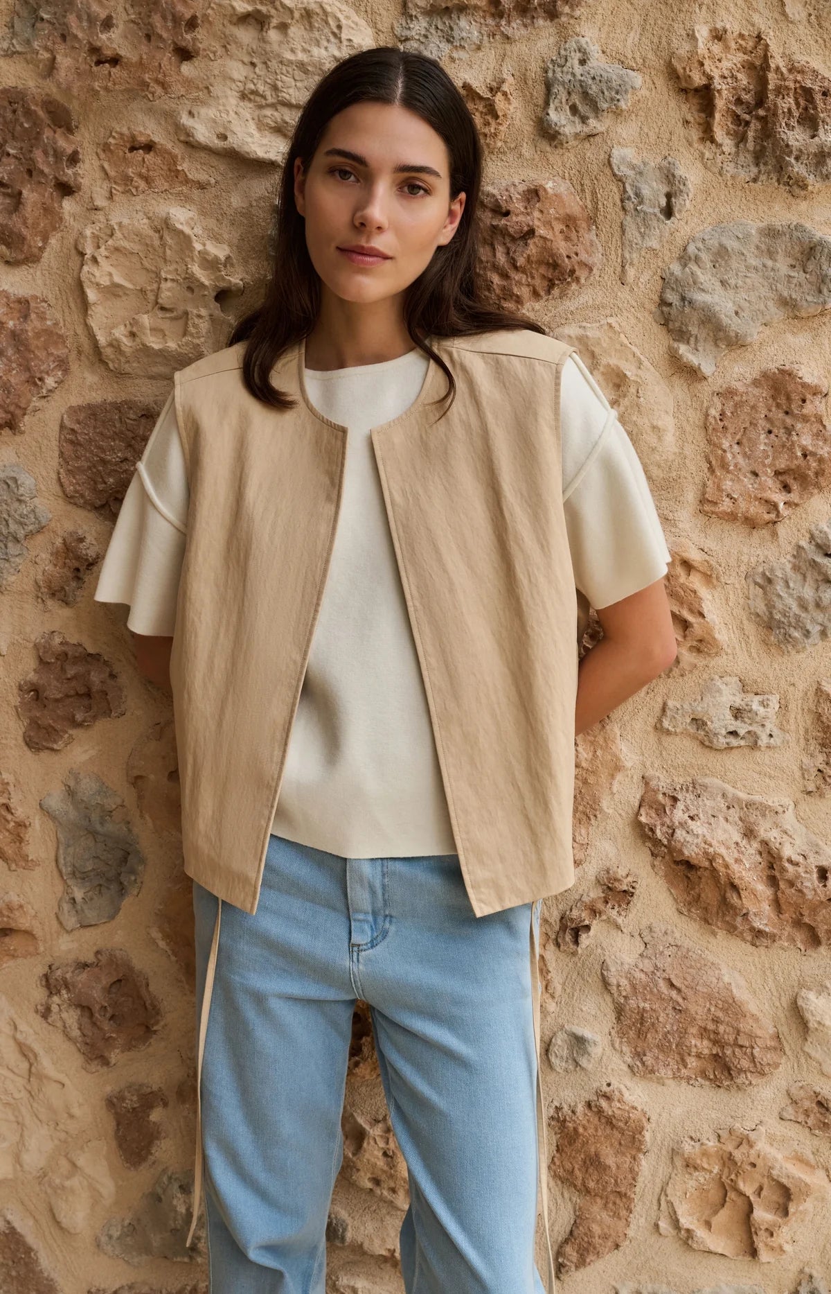 Yaya Sleeveless Summer Jacket in Desert Beige