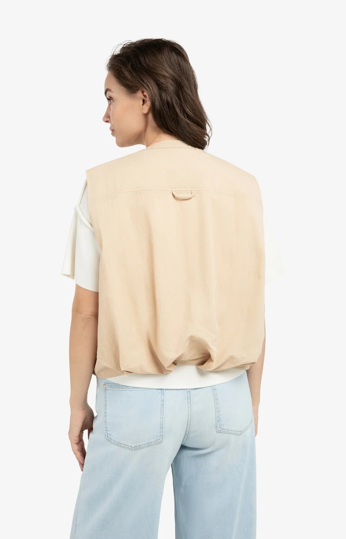 Yaya Sleeveless Summer Jacket in Desert Beige