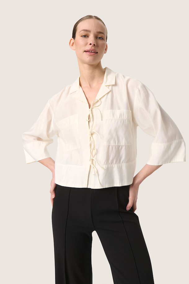 Slelia Blouse in Whisper White