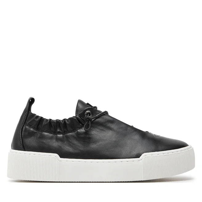 Blade Sneakers in Black